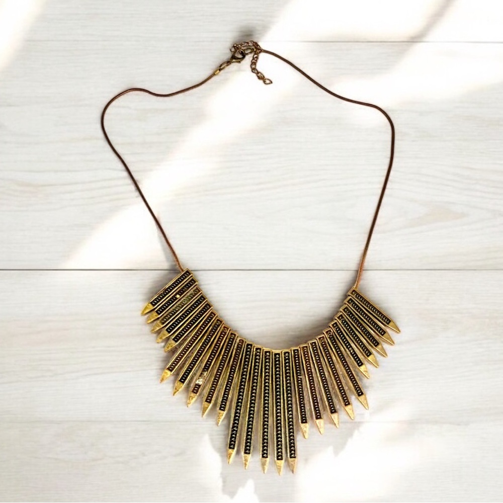 Vintage Gold Metal Fan Design Necklace Circa 1990’s